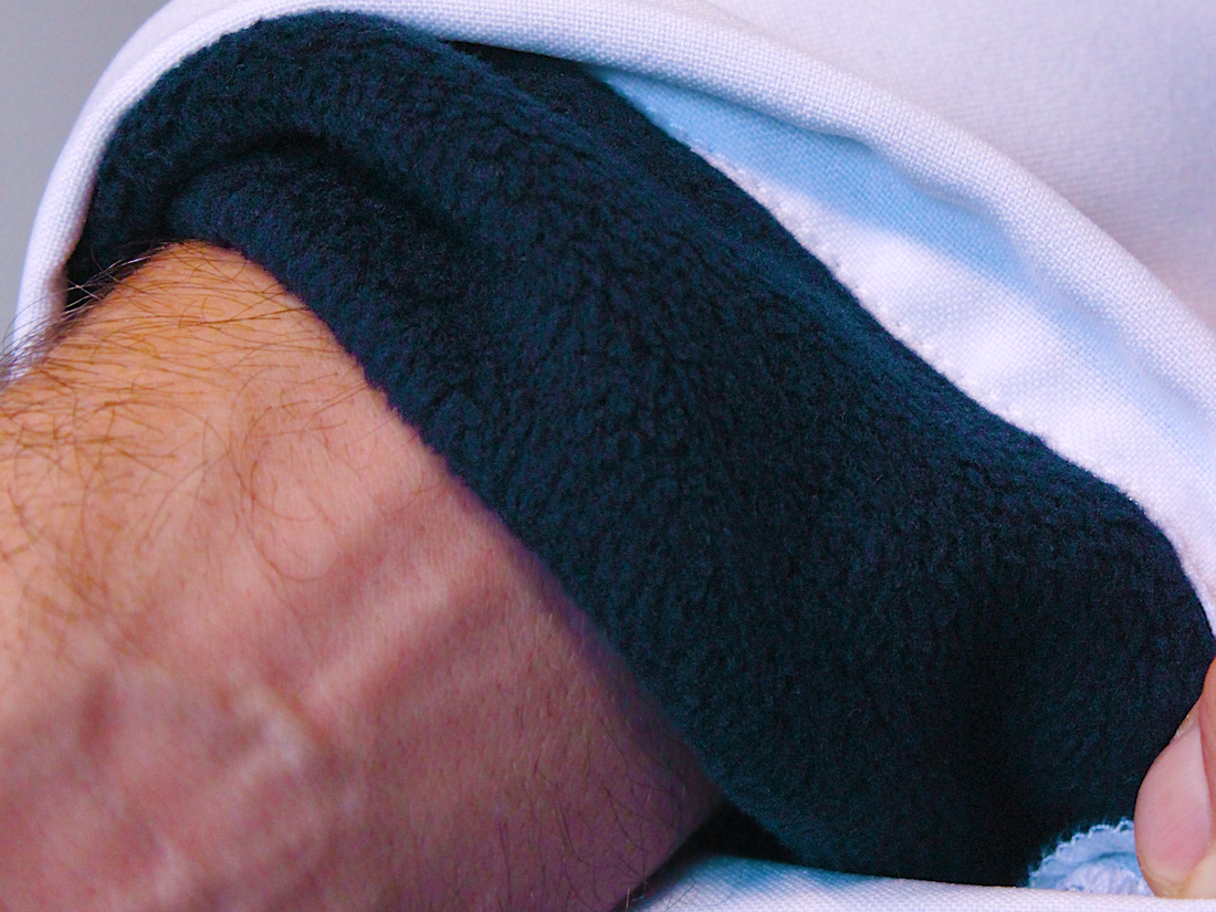 Le Meilleur Qamis pour l’Hiver : Doublure Polaire Haute Qualité