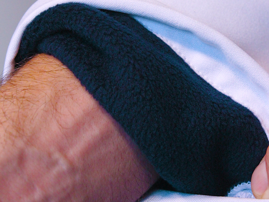 Le Meilleur Qamis pour l’Hiver : Doublure Polaire Haute Qualité